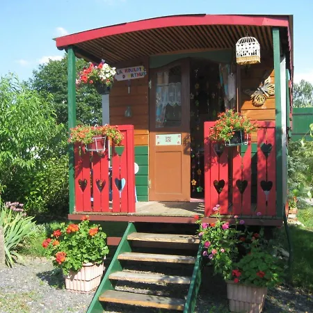 Sejour Insolite En Roulotte Cosy Avec Confort Pres D'epinal - Fr-1-589-459 * Sercoeur