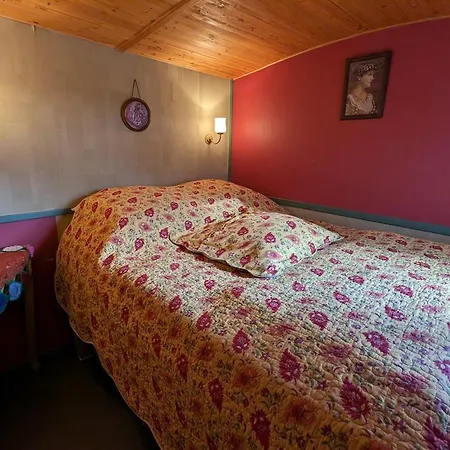 Bed & Breakfast Sejour Insolite En Roulotte Cosy Avec Confort Pres D'epinal - Fr-1-589-459 *